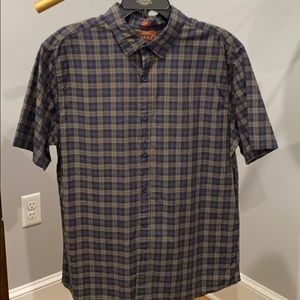 Short sleeve large plaid shirt never worn